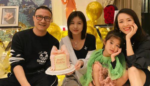 吃瓜群众认错明星,尴尬瞬间引发网友热议